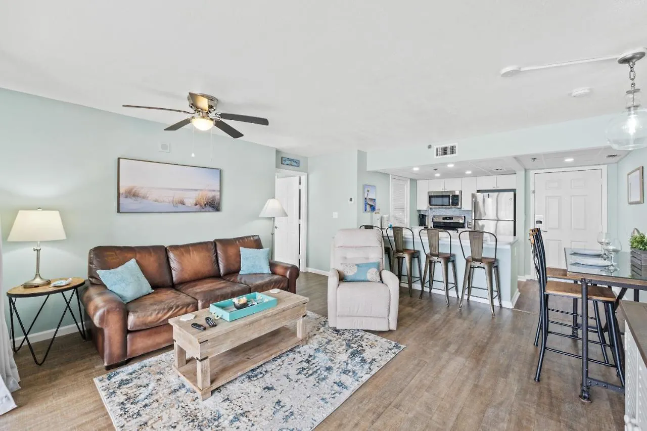 Long Beach Resort 302 Tower 2 By Book That Condo بنما سيتي بيتش بيت للعطل